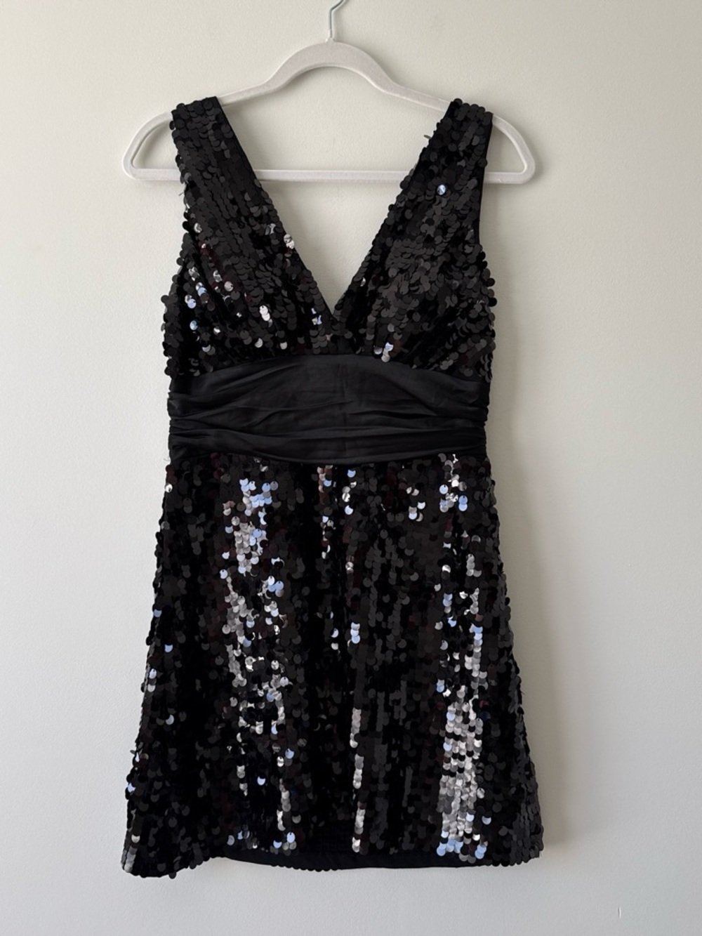 Vintage y2k XXI Forever 21 black sequin v-neck mini dress